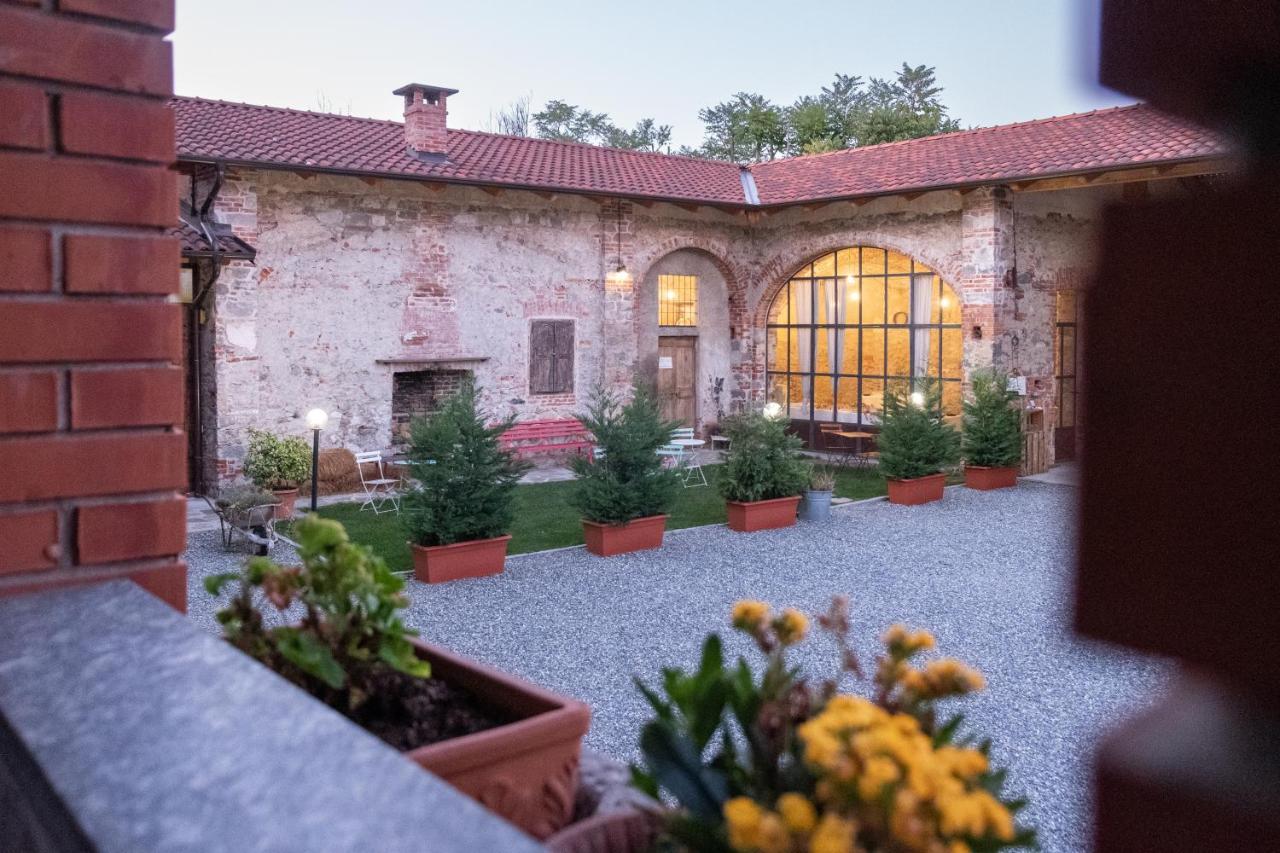B&B Il Cortile Biella Exterior photo